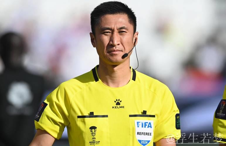 46岁马宁震撼瞬间：怒吼瓜迪奥拉，挥手示意回去，成为世俱杯焦点